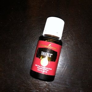 Thieves 15mL Young Living Oil